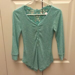 Seafoam Green Lace-Back Blouse Junior’s Small